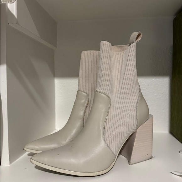 Ankle Boots - Picture 1 of 5